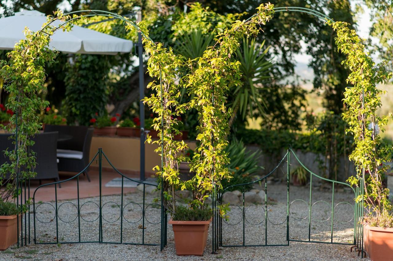 Il Leccio - Casa Toscana San Gimignano Gambassi Terme Exterior photo