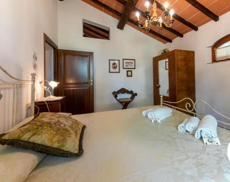 Il Leccio - Casa Toscana San Gimignano Gambassi Terme Exterior photo