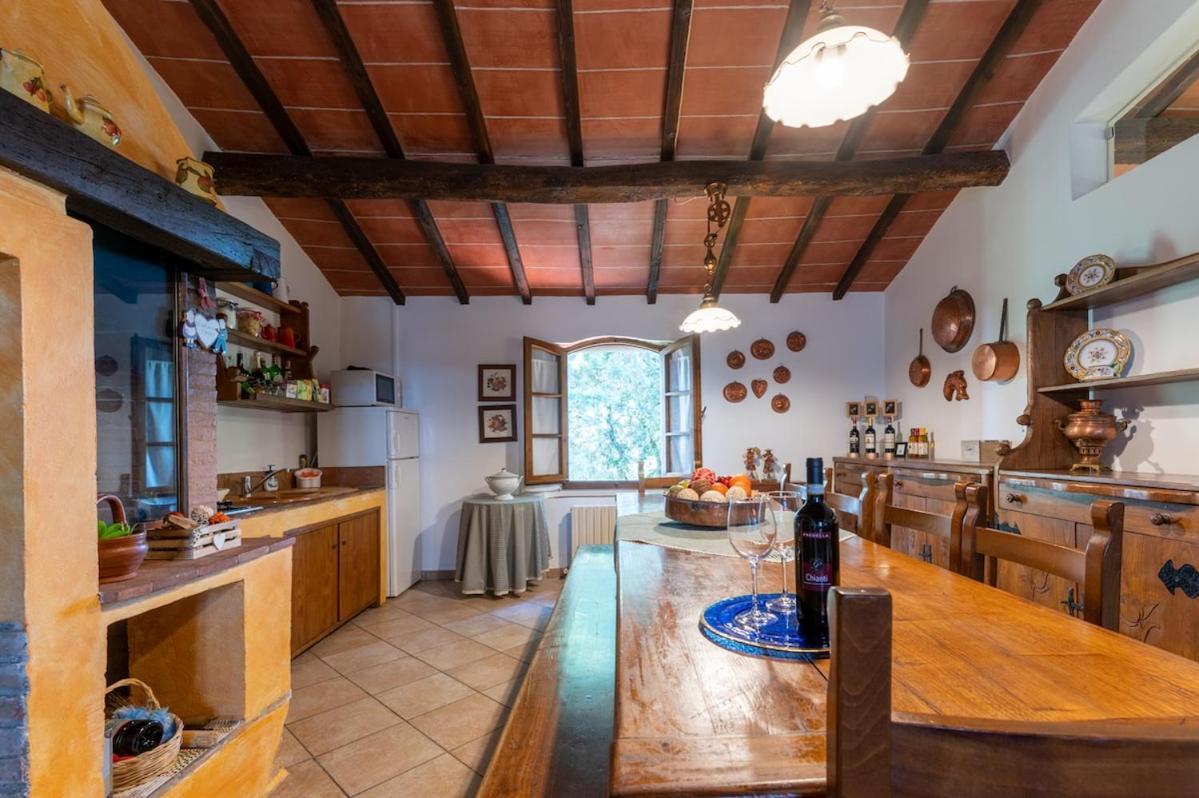 Il Leccio - Casa Toscana San Gimignano Gambassi Terme Exterior photo
